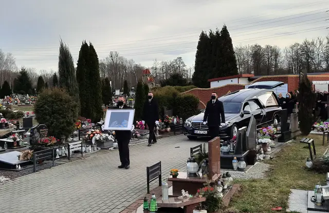 Zakład, flota i ceremonie — zdjęcie z galerii